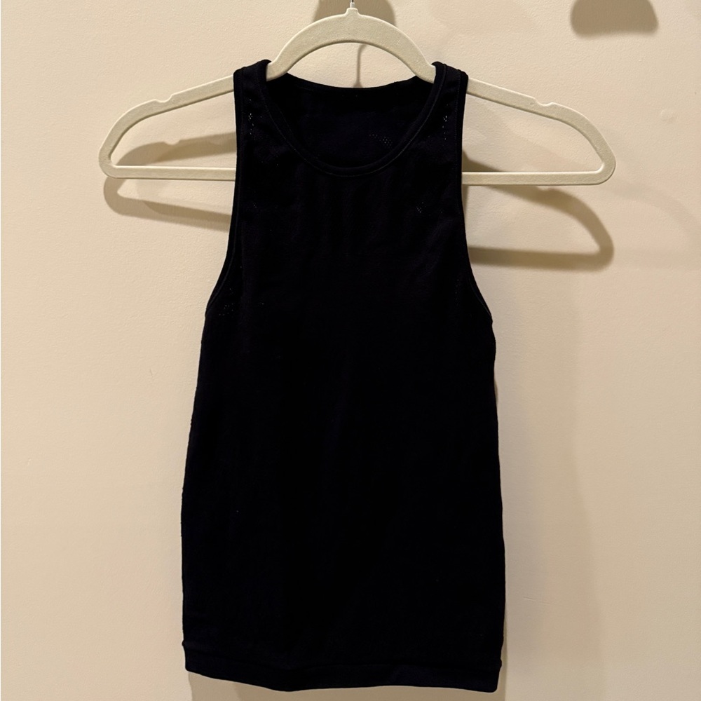 Lululemon Knit Top in Black